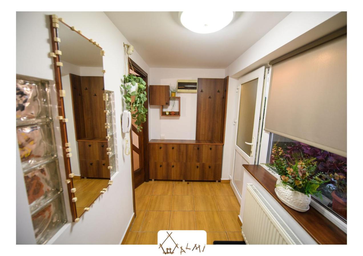 Casa Almi - Deva Apartment Екстериор снимка